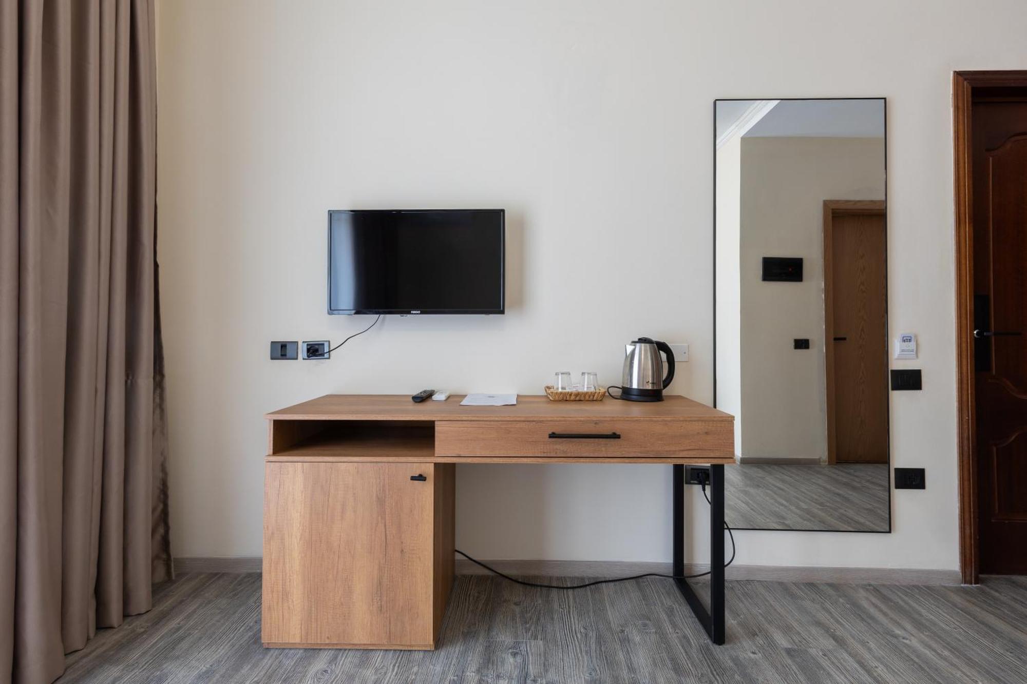 B Boutique Hotel
